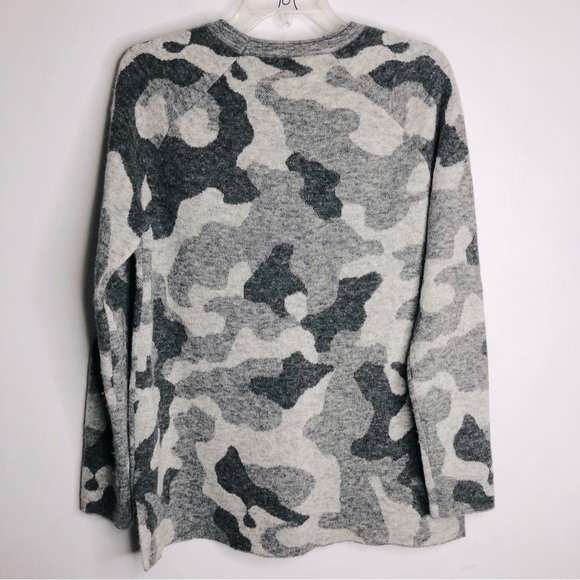 Athleta grey Undercover Camo sweater alpaca merino blend SZ M. G25 - Picture 4 of 9